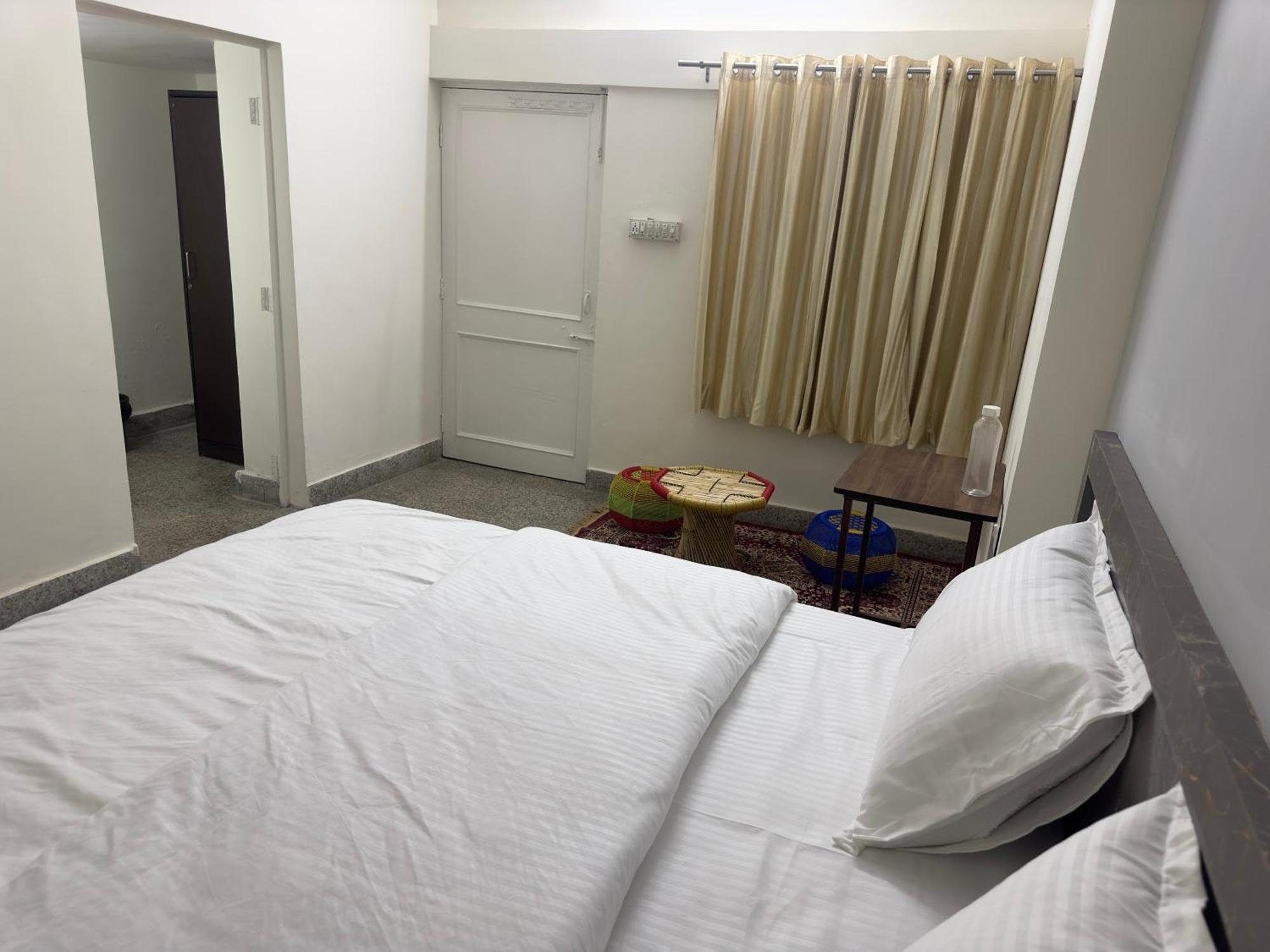 Jb Villa Home Stay 자이푸르 외부 사진